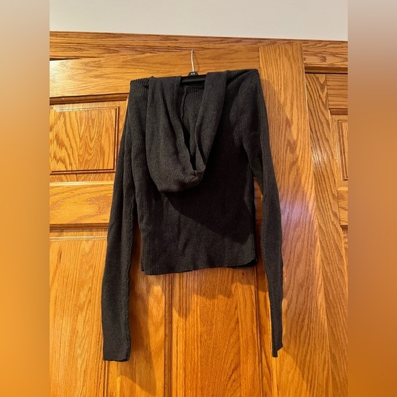 American Eagle - Cropped Sweater Hoodie - Picture 3 of 3